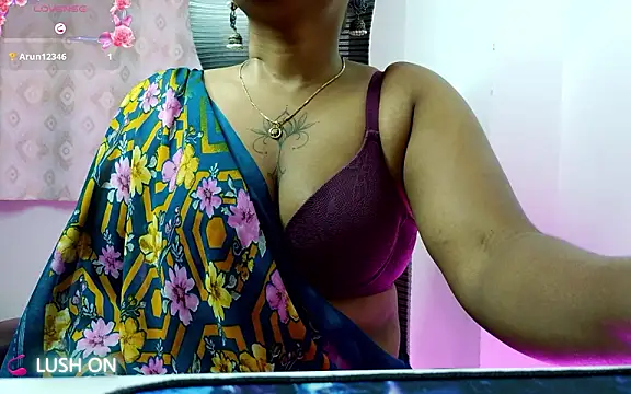 Snapshot of I_am_amisha chatting on June 2026 05:20:02 AM I am amisha online show from June 2026 05:20:02 AM