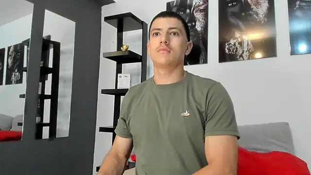 Snapshot of bastian_gil chatting on June 2026 08:44:01 PM bastian gil online show from June 2026 08:44:01 PM