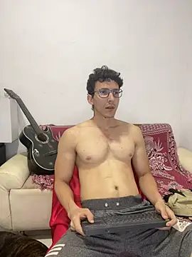 Snapshot of charlydean chatting on July 2026 04:21:02 PM charlydean online show from July 2026 04:21:02 PM