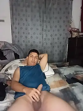 Snapshot of maximo190 chatting on June 2026 01:25:01 AM maximo190 online show from June 2026 01:25:01 AM