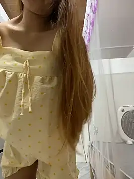 Snapshot of Sexy_cum01 chatting on July 2026 02:45:02 PM Sexy cum01 online show from July 2026 02:45:02 PM