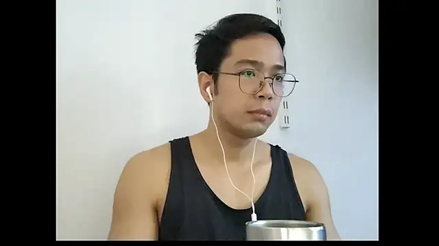 Snapshot of AsianMaster chatting on June 2026 04:23:01 AM AsianMaster online show from June 2026 04:23:01 AM