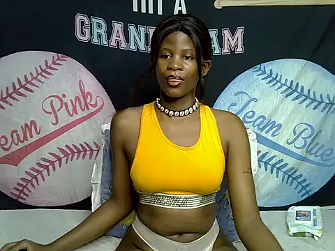Snapshot of Queen_slay2 chatting on July 2026 05:27:01 PM Queen slay2 online show from July 2026 05:27:01 PM