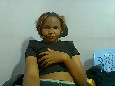 Snapshot of sexie_for_daddie chatting on July 2026 02:10:01 PM sexie for daddie online show from July 2026 02:10:01 PM