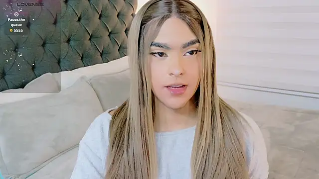 Scarlethvhonparker online show from November 2025 01:41:02 AM