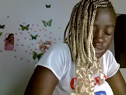 petiteebony254 online show from June 2026 09:17:02 PM