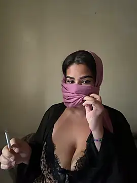 NiaBeurette online show from June 2026 09:37:02 AM