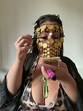 NiaBeurette online show from July 2026 05:59:02 PM