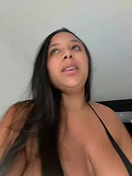 Victoria Owens online show from July 2026 12:20:01 PM