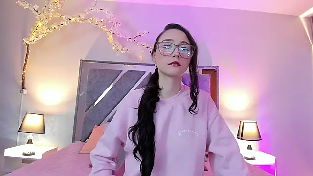 Miss Belu online show from June 2026 04:04:02 AM