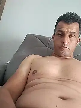 Snapshot of Leandrosafado chatting on July 2026 05:53:02 PM Leandrosafado online show from July 2026 05:53:02 PM