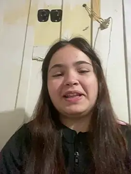 Snapshot of bella__hott chatting on June 2026 09:19:02 AM bella hott online show from June 2026 09:19:02 AM