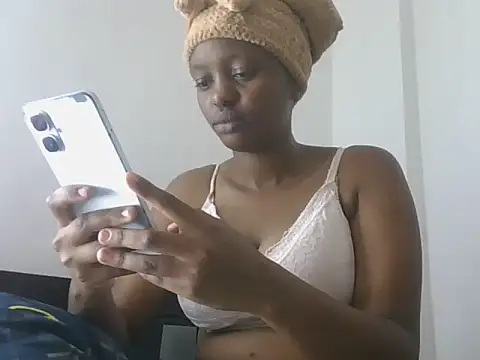 Snapshot of passion_dol chatting on June 2026 07:37:01 PM passion dol online show from June 2026 07:37:01 PM
