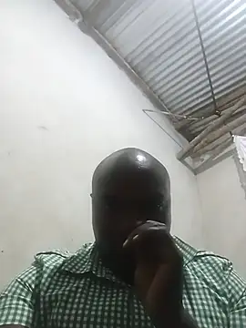 Snapshot of Hunky-Zee chatting on June 2026 02:49:01 PM Hunky-Zee online show from June 2026 02:49:01 PM