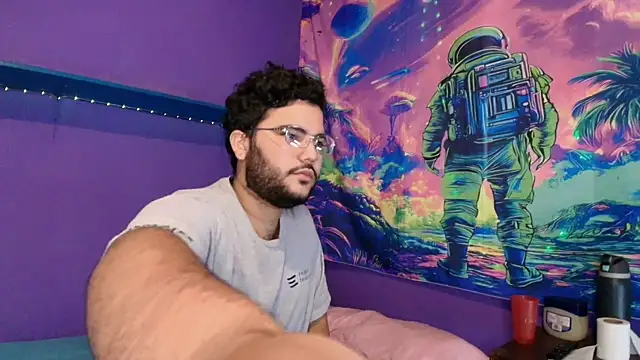 Bruno 3xg  online show from June 2026 12:03:02 PM