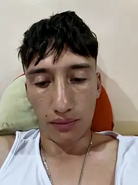 Snapshot of Miguel27Mt chatting on July 2026 10:26:02 PM Miguel27Mt online show from July 2026 10:26:02 PM