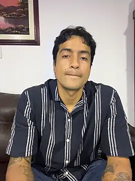 Snapshot of Crisloverrr chatting on July 2026 12:24:02 AM Crisloverrr online show from July 2026 12:24:02 AM