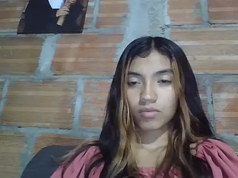 canelita0510 online show from June 2026 03:31:01 AM
