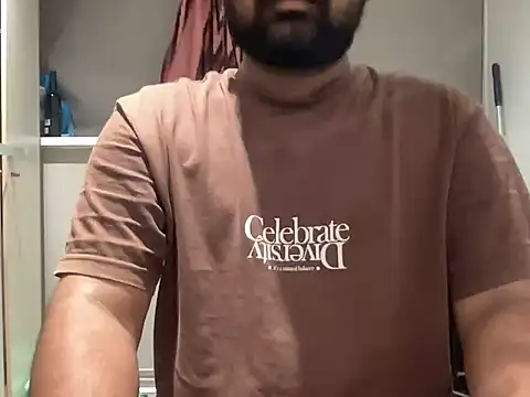 bobgot17cm online show from July 2026 10:37:01 PM