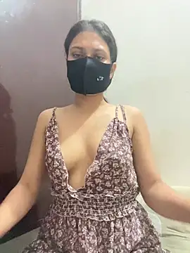 kavyq3791 online show from July 2026 07:18:01 PM