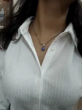 Ritika jha01 online show from July 2026 05:12:02 PM