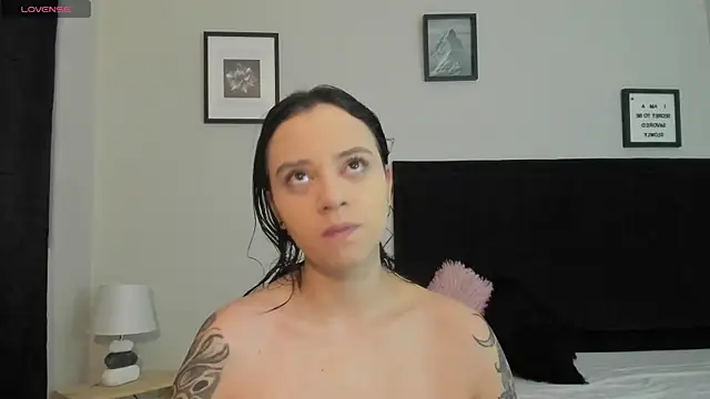 Sara B online show from July 2026 06:28:01 PM
