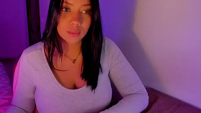 Snapshot of NicolePasqualott chatting on May 2026 08:58:01 PM NicolePasqualott online show from May 2026 08:58:01 PM