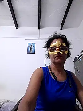 Snapshot of Indianbhaabhi chatting on June 2026 05:12:01 AM Indianbhaabhi online show from June 2026 05:12:01 AM
