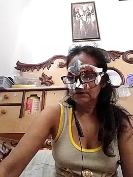Snapshot of Indianbhaabhi chatting on July 2026 07:44:01 AM Indianbhaabhi online show from July 2026 07:44:01 AM
