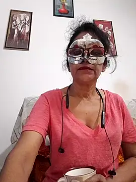 Snapshot of Indianbhaabhi chatting on August 2026 06:49:01 AM Indianbhaabhi online show from August 2026 06:49:01 AM