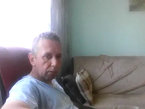 RafalekRozmarynowski81 online show from June 2026 08:20:01 AM