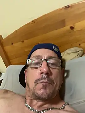 Snapshot of Dicklegend2245 chatting on July 2026 11:04:01 AM Dicklegend2245 online show from July 2026 11:04:01 AM