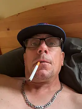 Snapshot of Dicklegend2245 chatting on July 2026 07:16:01 PM Dicklegend2245 online show from July 2026 07:16:01 PM