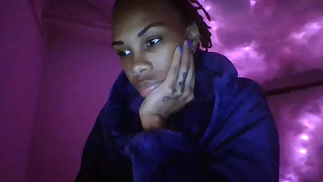 Snapshot of Opal_Rainbow chatting on November 2025 04:01:02 AM Opal Rainbow online show from November 2025 04:01:02 AM