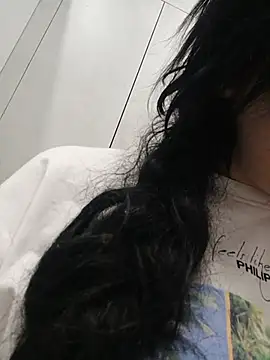 Snapshot of LoveVixen_LoveWolf chatting on July 2026 09:46:01 AM LoveVixen LoveWolf online show from July 2026 09:46:01 AM