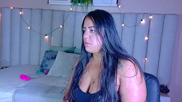 ShelyEvans   online show from July 2026 12:23:02 AM