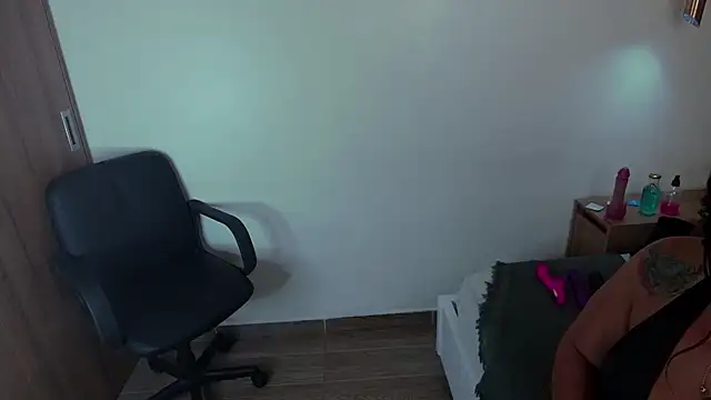 ShelyEvans   online show from July 2026 12:37:02 AM