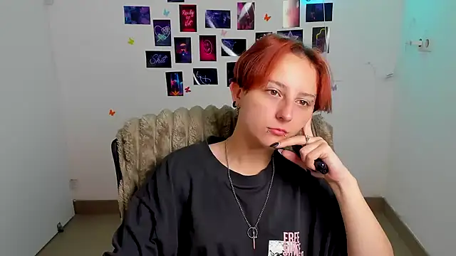 Dilara Kiss  online show from July 2026 05:13:01 AM