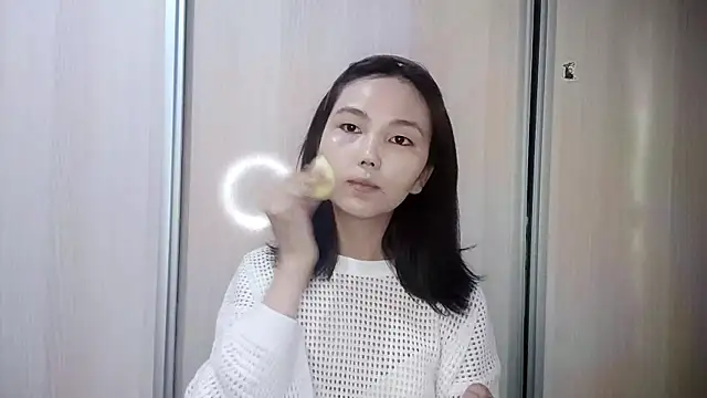 SusieSkepple online show from June 2026 12:09:02 PM
