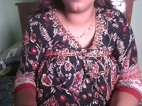 Snapshot of Tamil_Shailu chatting on July 2026 06:12:01 PM Tamil Shailu online show from July 2026 06:12:01 PM