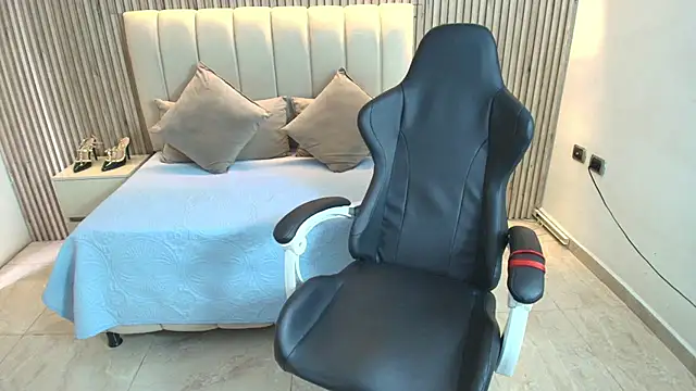 Snapshot of Maissa_nakier chatting on July 2026 02:05:02 PM Maissa nakier online show from July 2026 02:05:02 PM