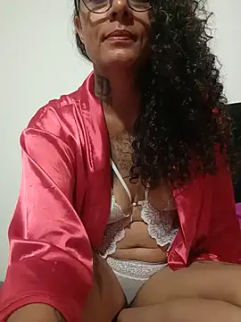 Snapshot of Claro_de_Luna chatting on July 2026 01:23:01 AM Claro de Luna online show from July 2026 01:23:01 AM