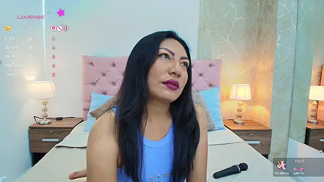 Snapshot of isis_choi chatting on July 2026 07:28:02 PM isis choi online show from July 2026 07:28:02 PM