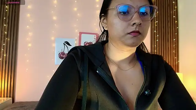 katty collet online show from June 2026 01:59:01 PM