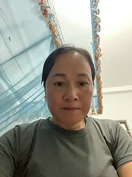 Loly hana online show from July 2026 11:22:01 PM
