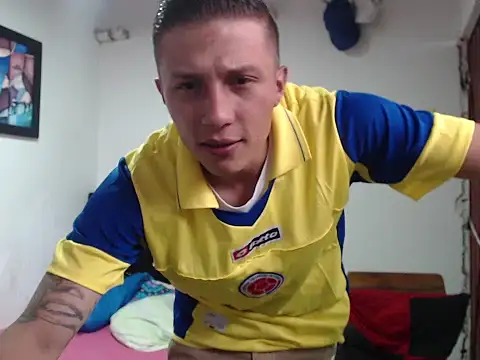 Stiiveen777 online show from June 2026 09:09:01 PM
