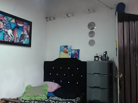 Stiiveen777 online show from July 2026 01:43:02 PM