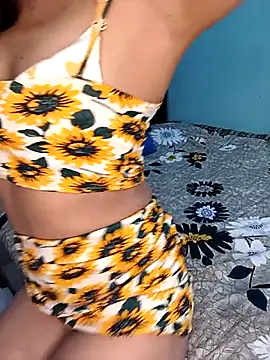 Snapshot of Kenisha_Beauty chatting on June 2026 06:54:02 PM Kenisha Beauty online show from June 2026 06:54:02 PM