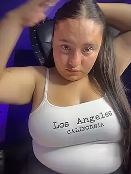 Snapshot of LuisAny chatting on June 2026 07:08:01 PM LuisAny online show from June 2026 07:08:01 PM