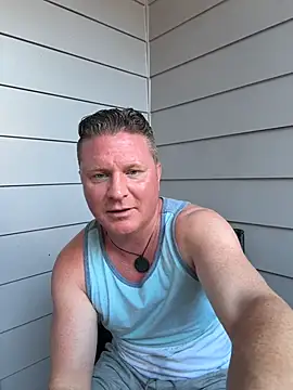 Snapshot of funandstuff chatting on July 2026 12:18:02 AM funandstuff online show from July 2026 12:18:02 AM